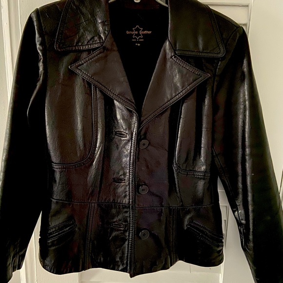 Leather jacket - Picture 1 of 5
